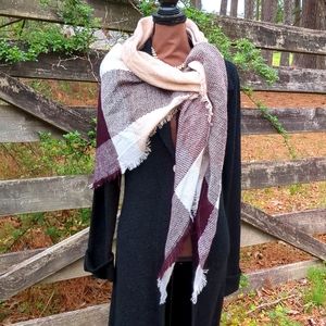 Amazon Brown/Tan Plaid Triangle Acrylic Scarf
